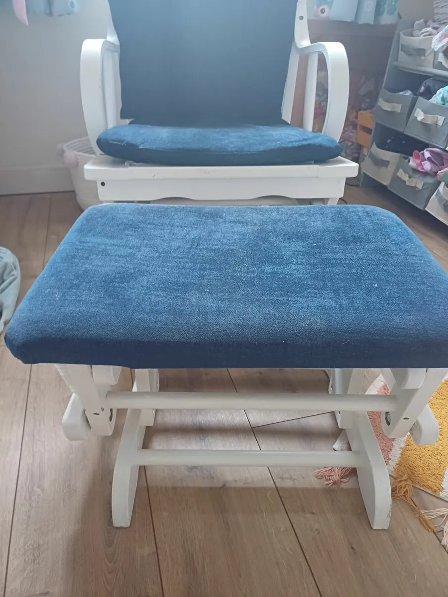 Rocking chair - Image 2