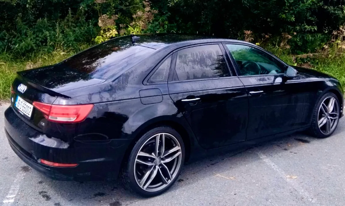 2016 AUDI A4 2.0 TDI Auto - Image 3
