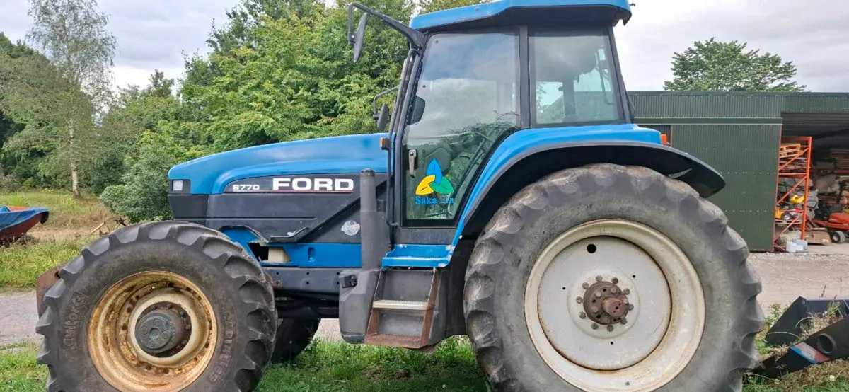 Ford 8770 - Image 2