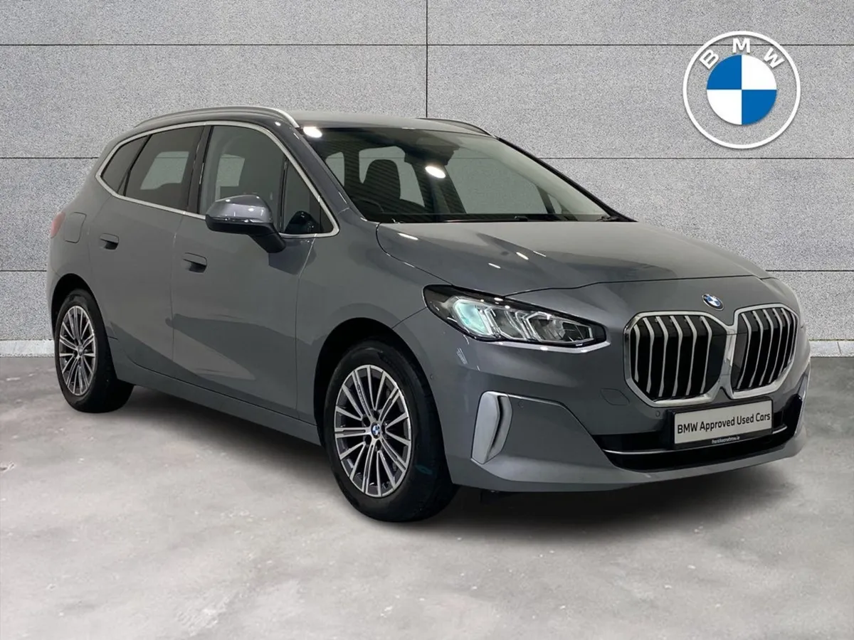 BMW 2 Series Active Tourer 218d Luxury Active Tou - Image 1