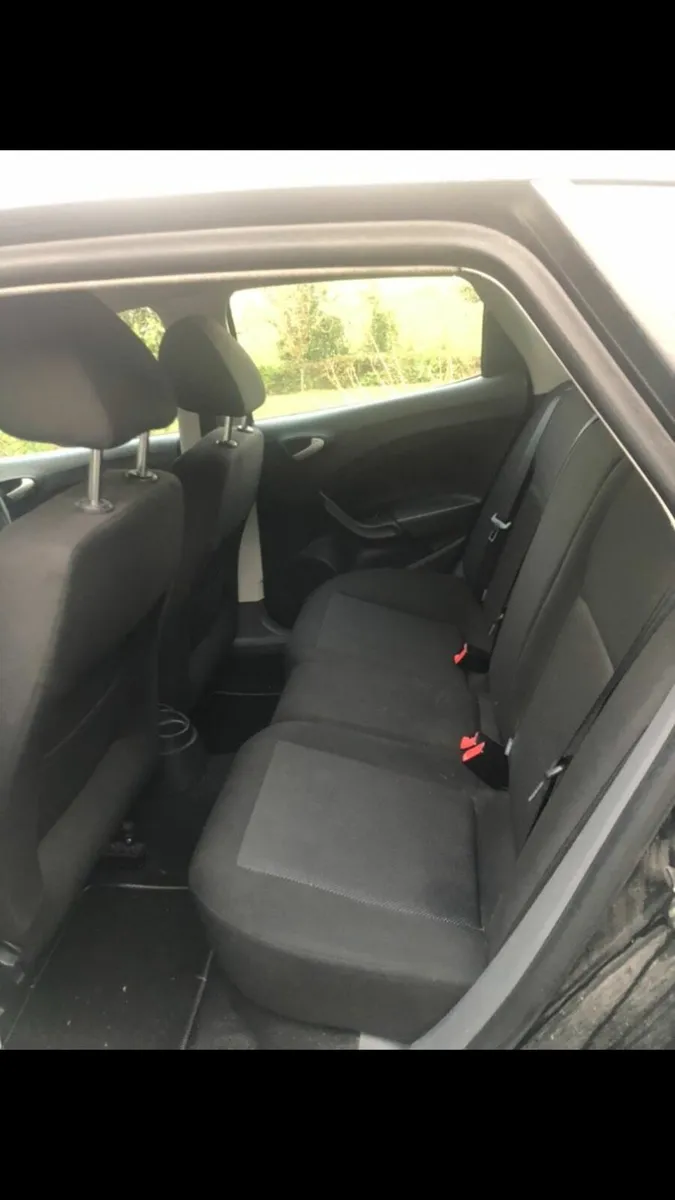 SEAT Ibiza 2010 - Image 4