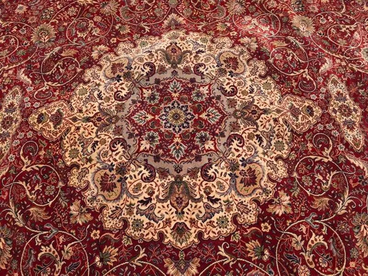Persian Rug - Image 4