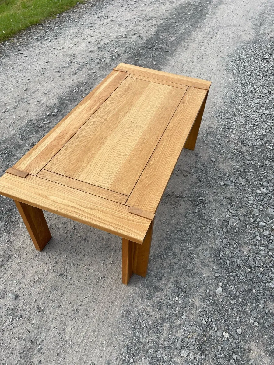 Coffee table - Image 1