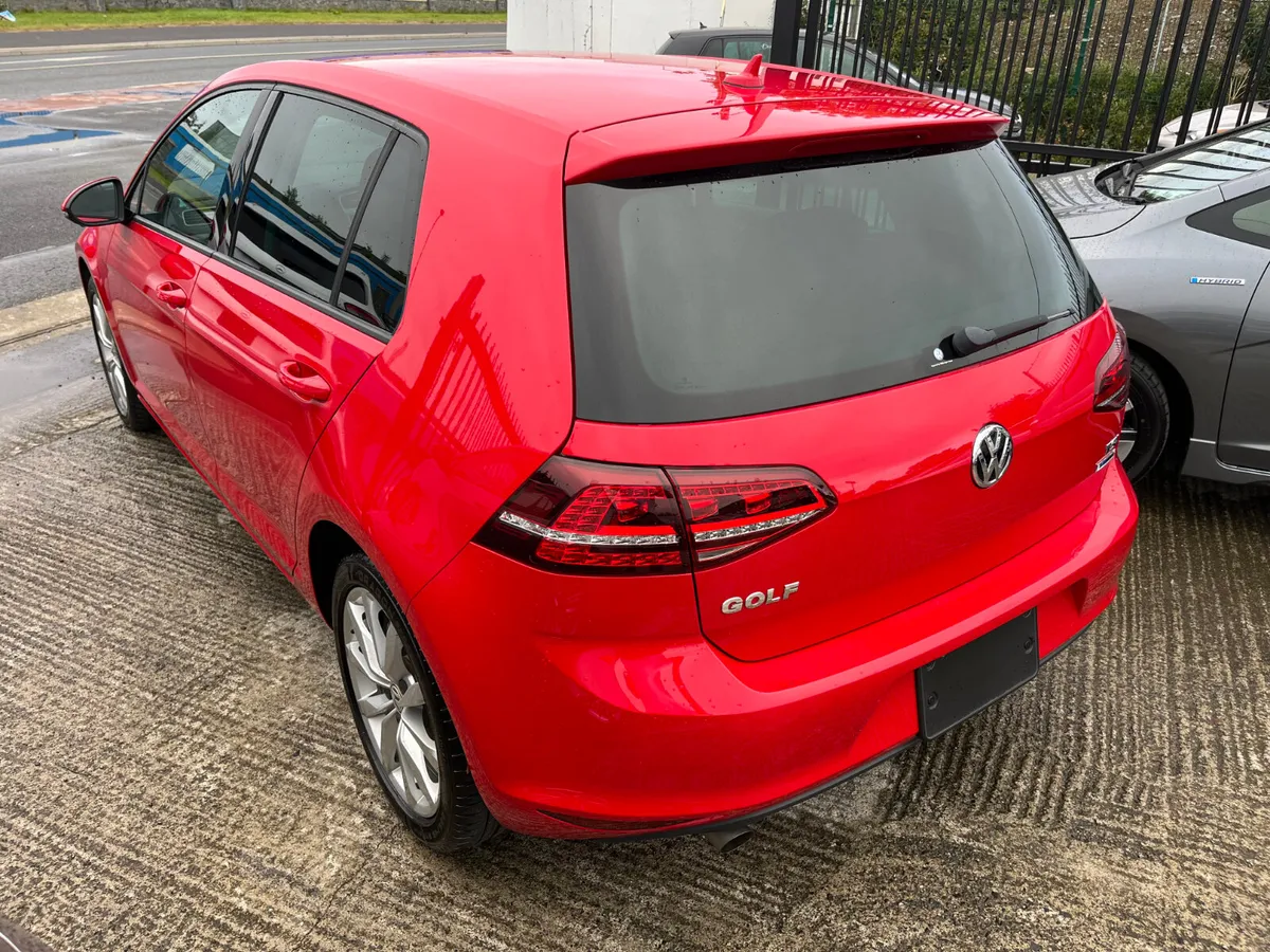 VOLKSWAGEN GOLF 2017, 1.2 TSI 5DR AUTO LOW KM - Image 4