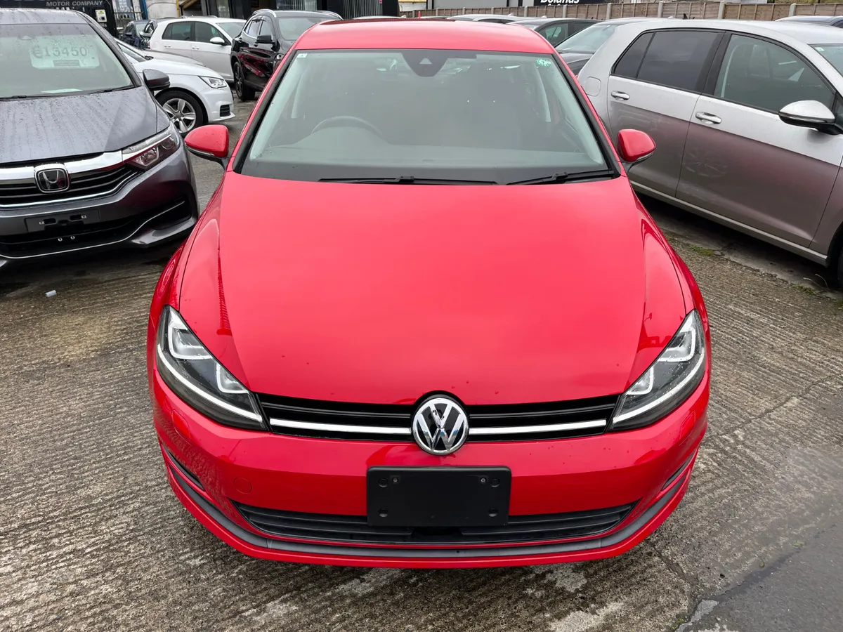 VOLKSWAGEN GOLF 2017, 1.2 TSI 5DR AUTO LOW KM - Image 2