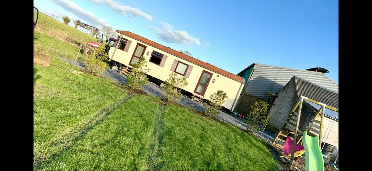 Mobile home - Image 2