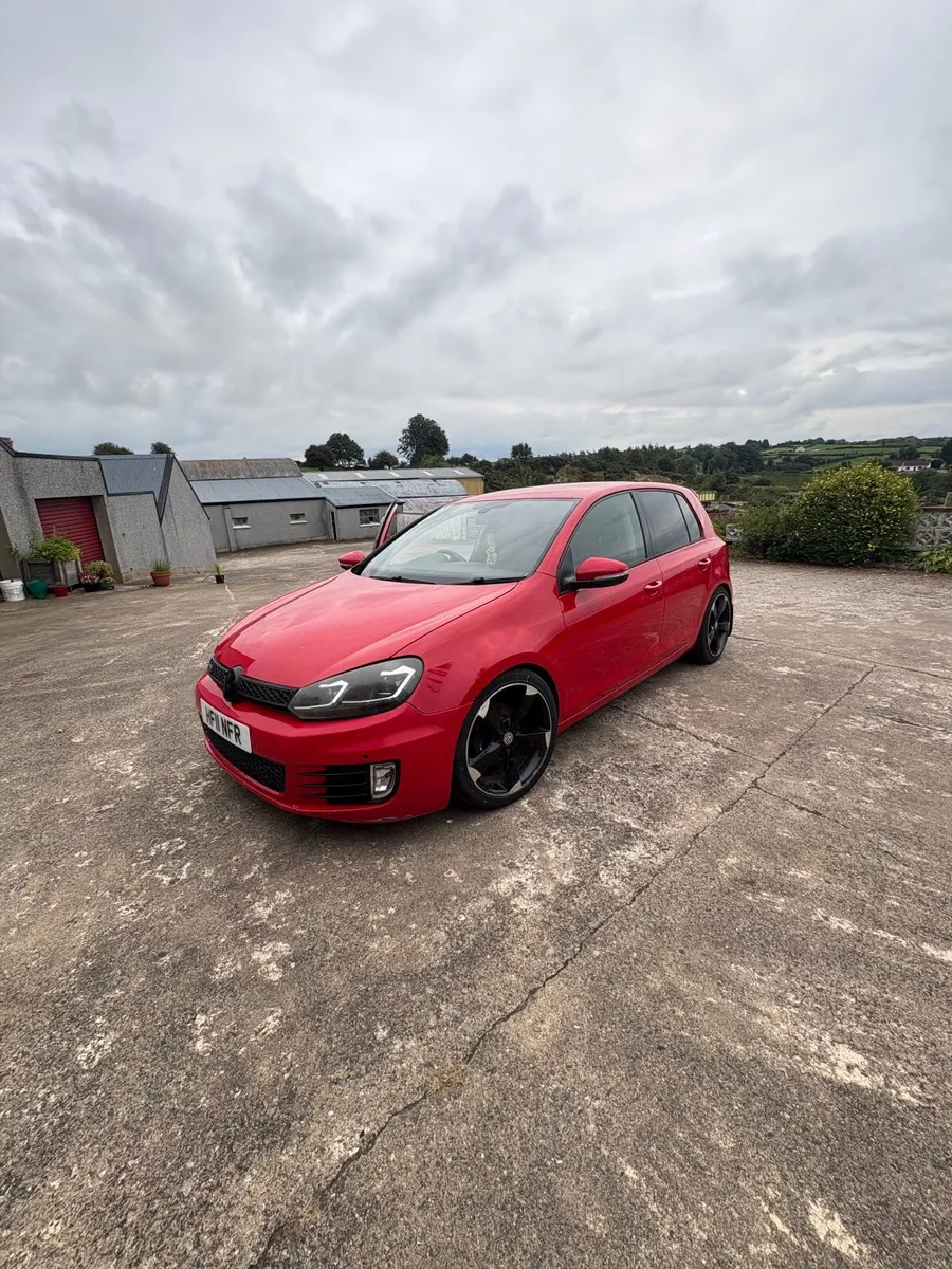 Volkswagen Golf 2011 - Image 3
