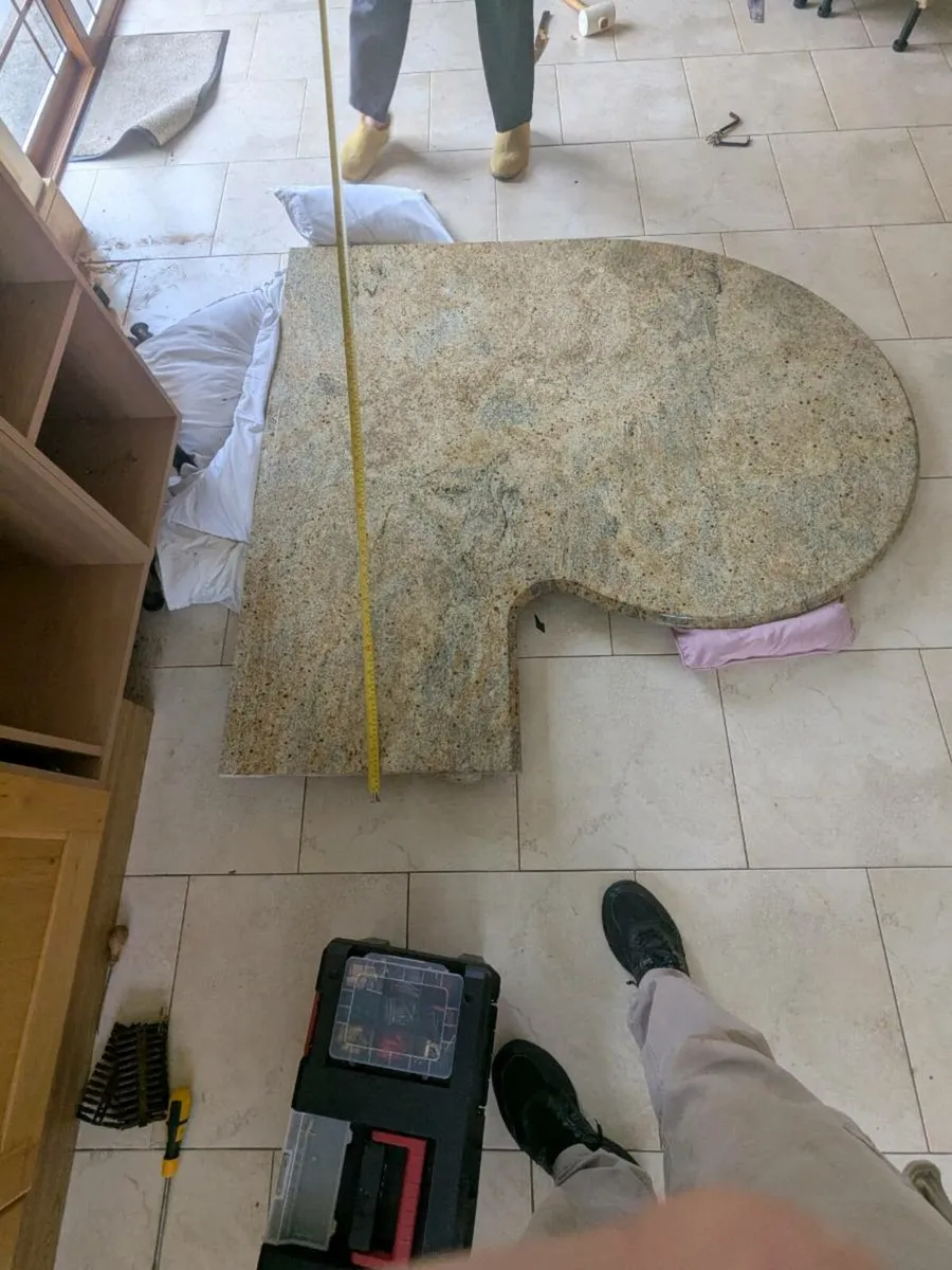 Granite worktop end piece - Image 2