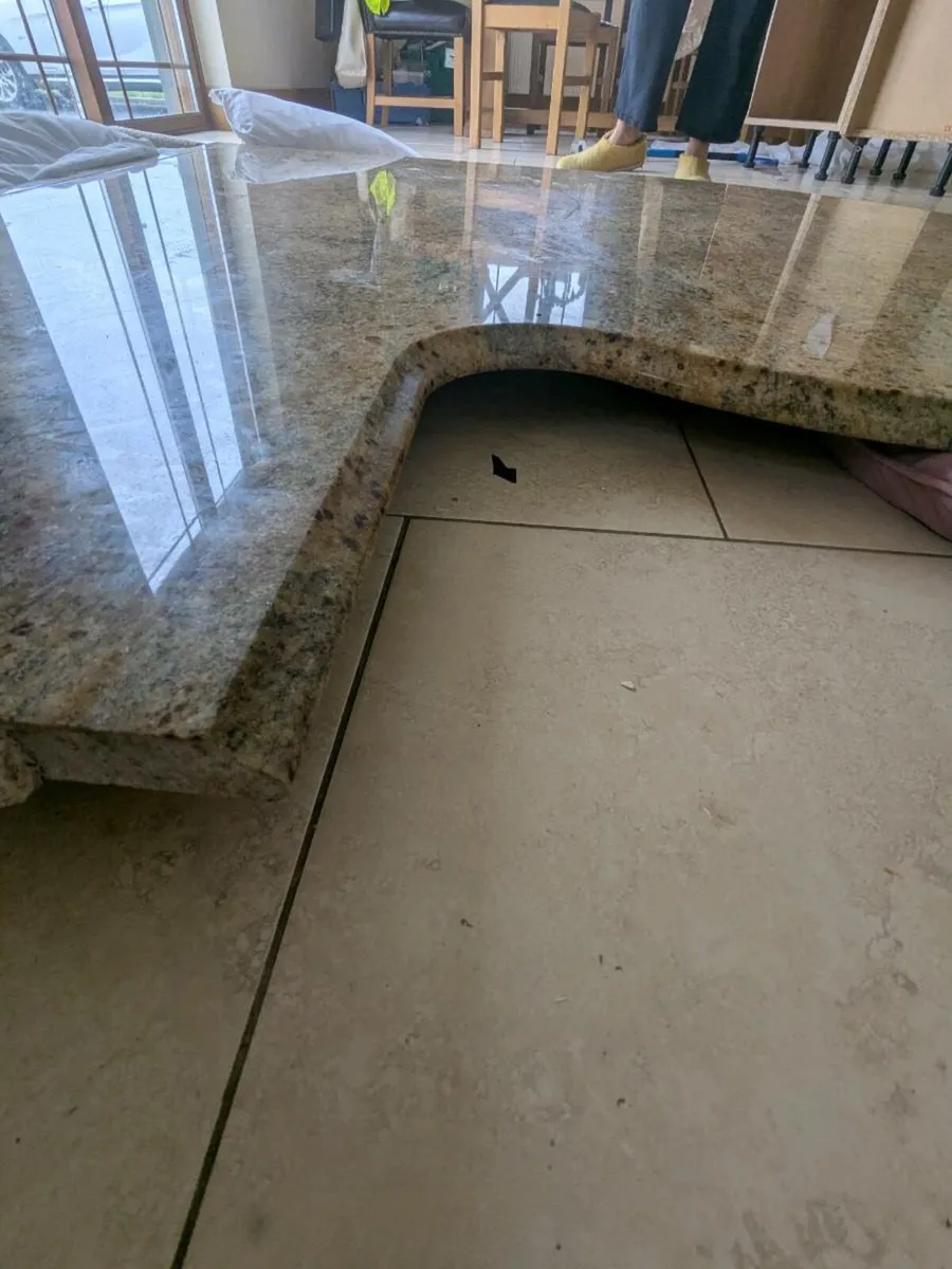 Granite worktop end piece - Image 4