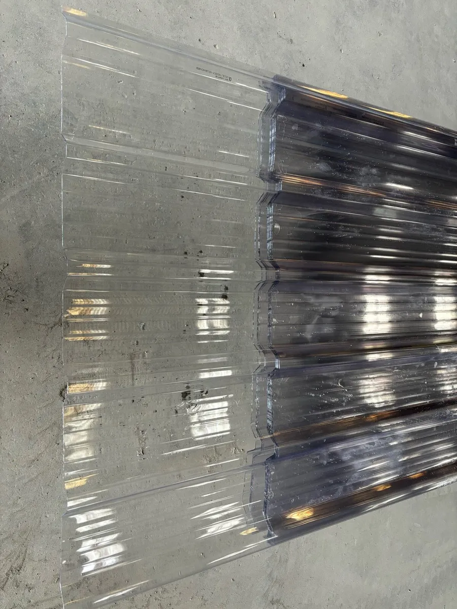 Clear polycarbonate UNBREAKABLE ROOF SHEETS - Image 3