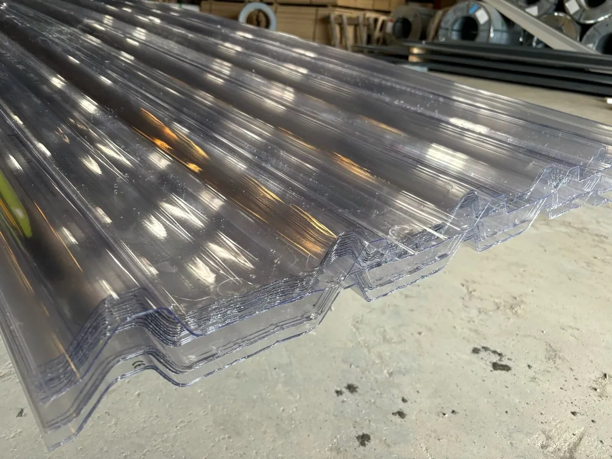 Clear polycarbonate UNBREAKABLE ROOF SHEETS - Image 4