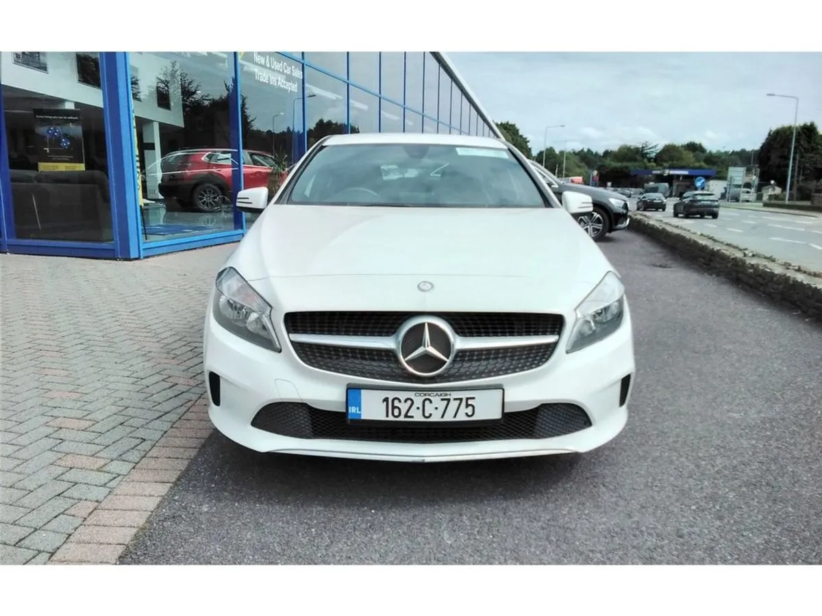 Mercedes-Benz A-Class A 180 Urban 5DR - Image 2