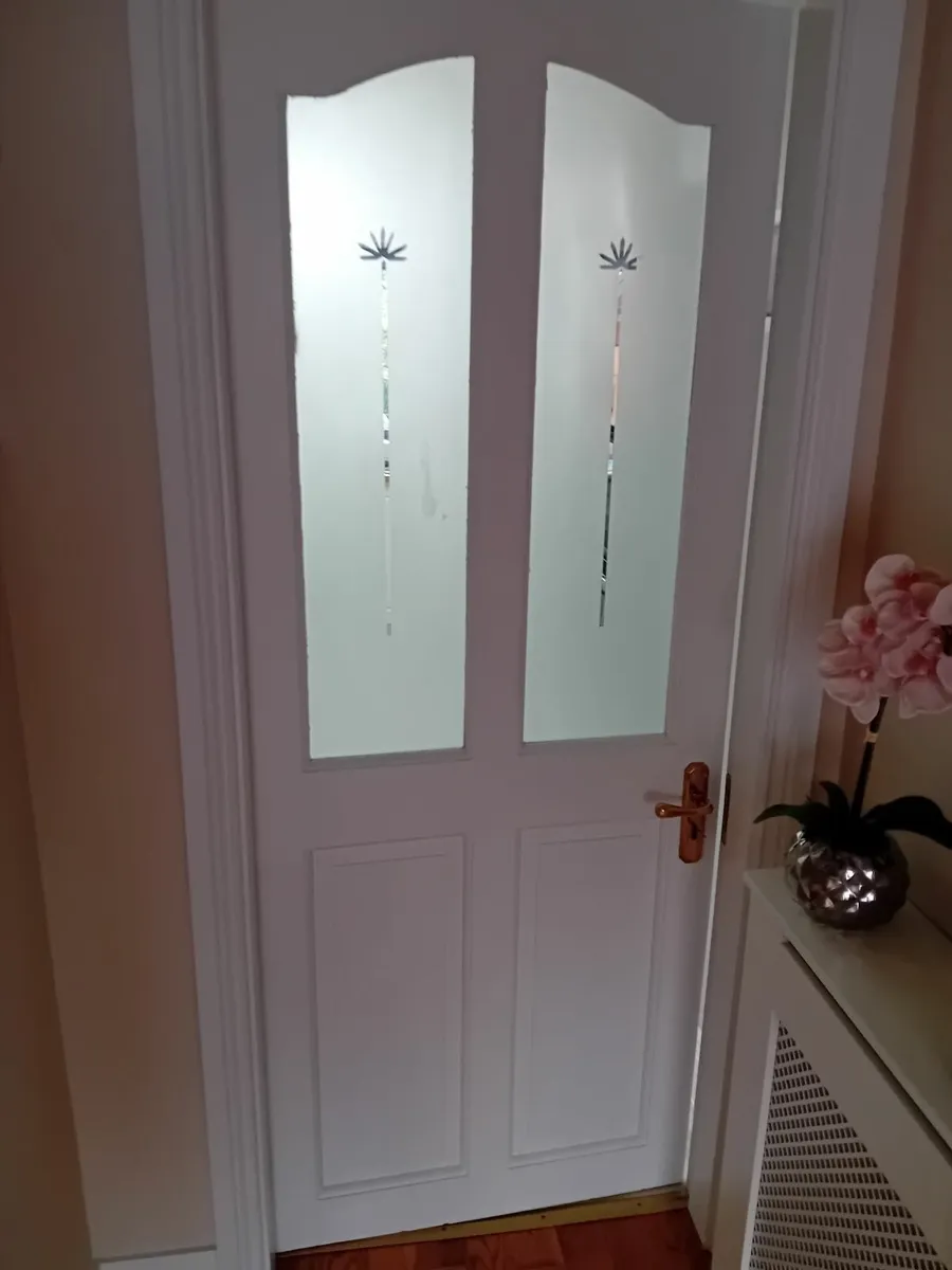 Two doors - Image 2