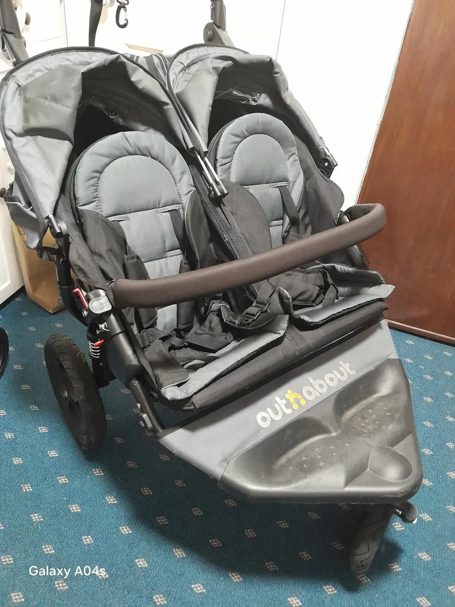 Double buggy - Image 1