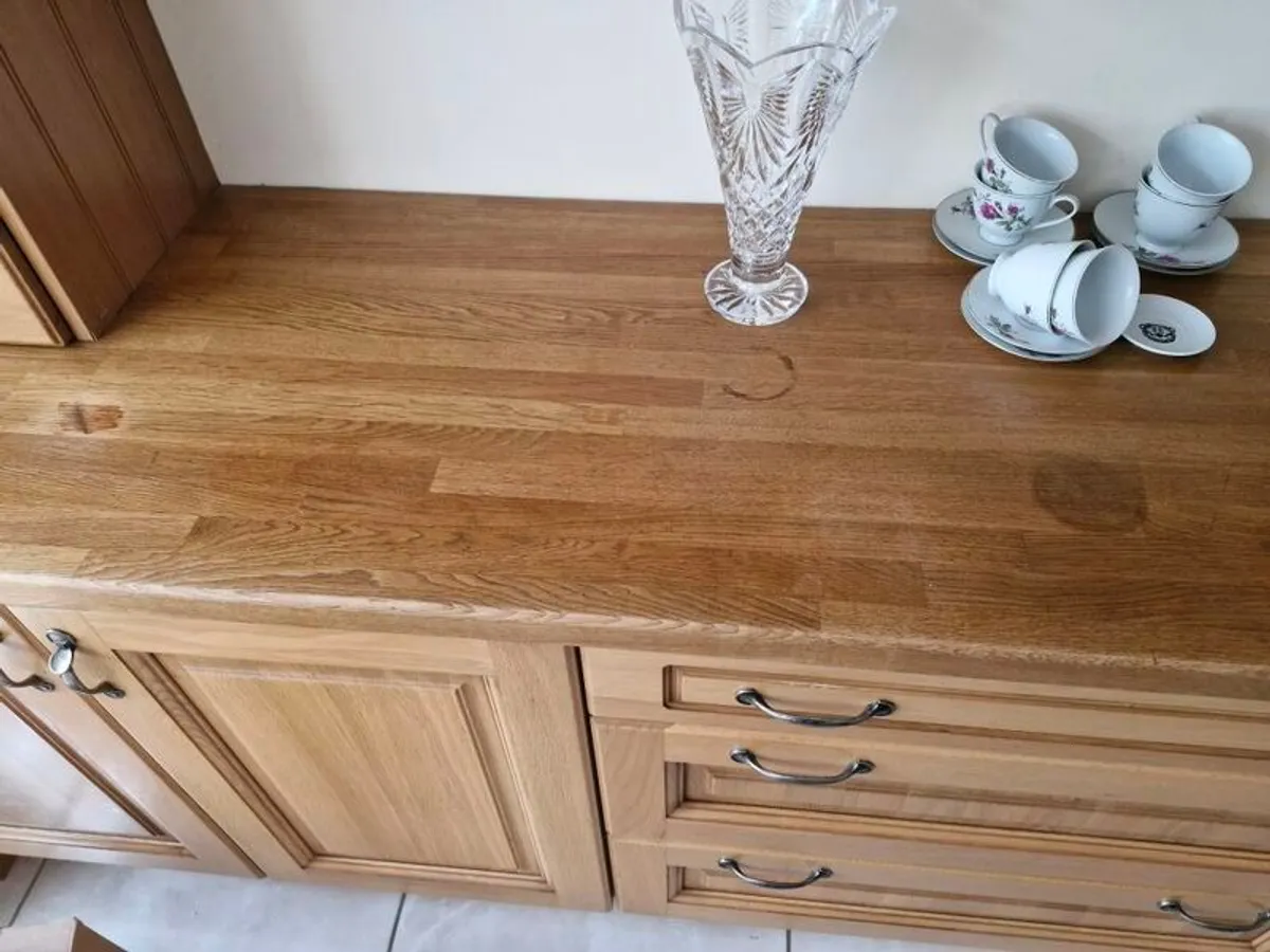 Large cabinet - Image 2