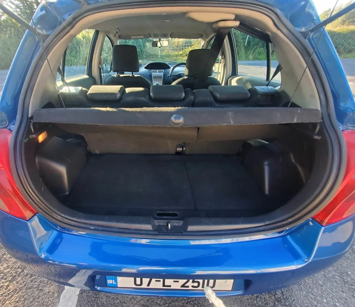 Toyota Yaris 2007 - Image 2