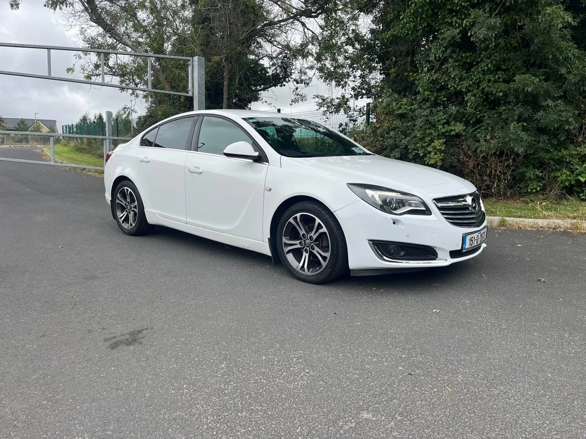 Opel Insignia 2015 Sri New nct today 07/26 - Image 3