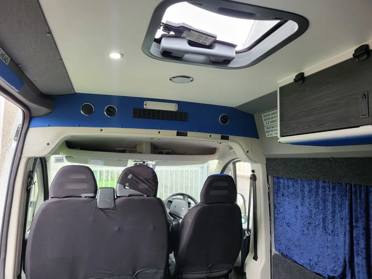 campervan - Image 3