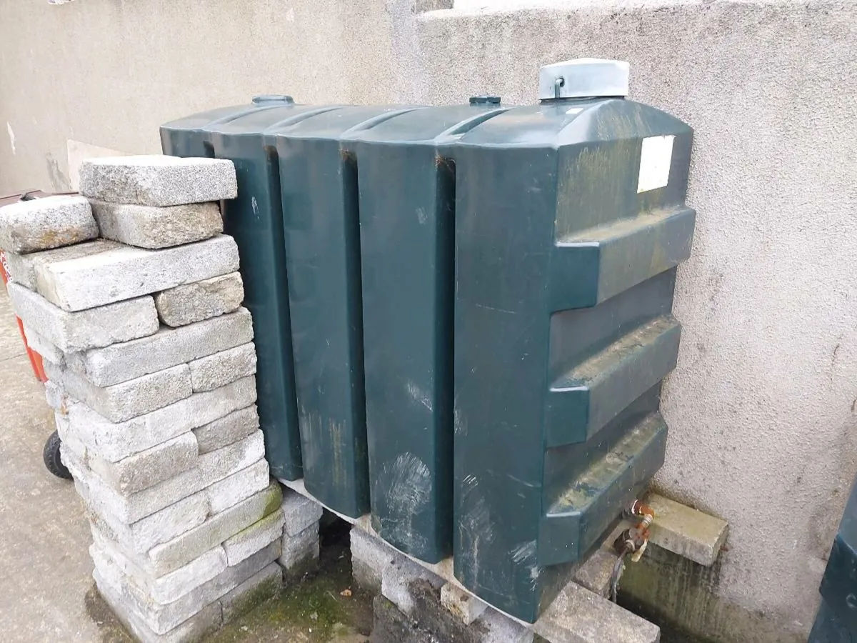 Kingspan titan r900 oil tank - Image 1