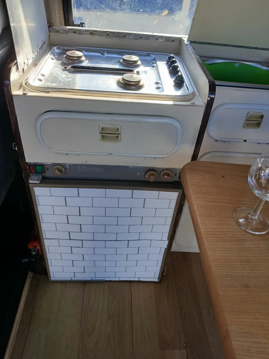 Camper Van - Image 2