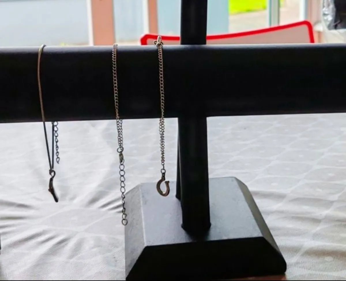 Jewellery displays - Image 3