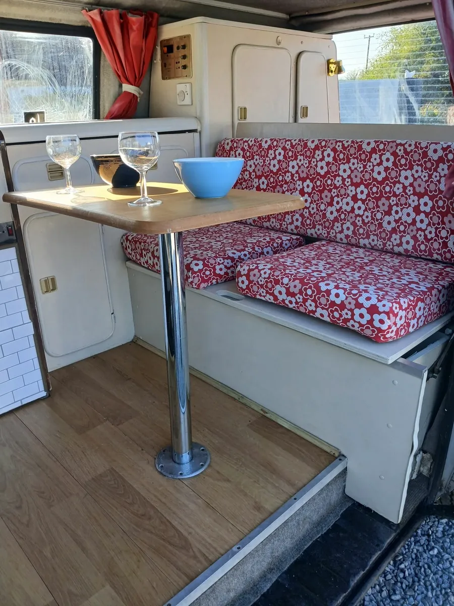 Camper Van - Image 3