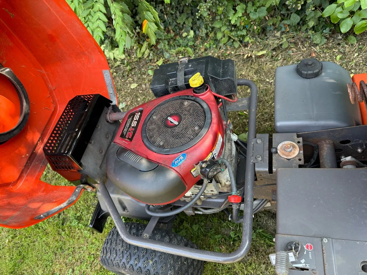 Ride on Lawnmower - Image 3