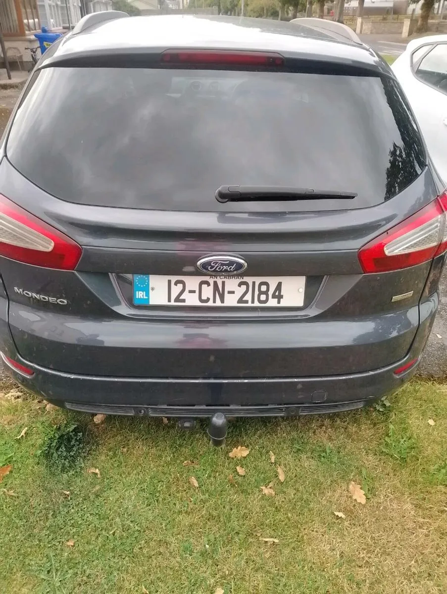 Car - Image 3