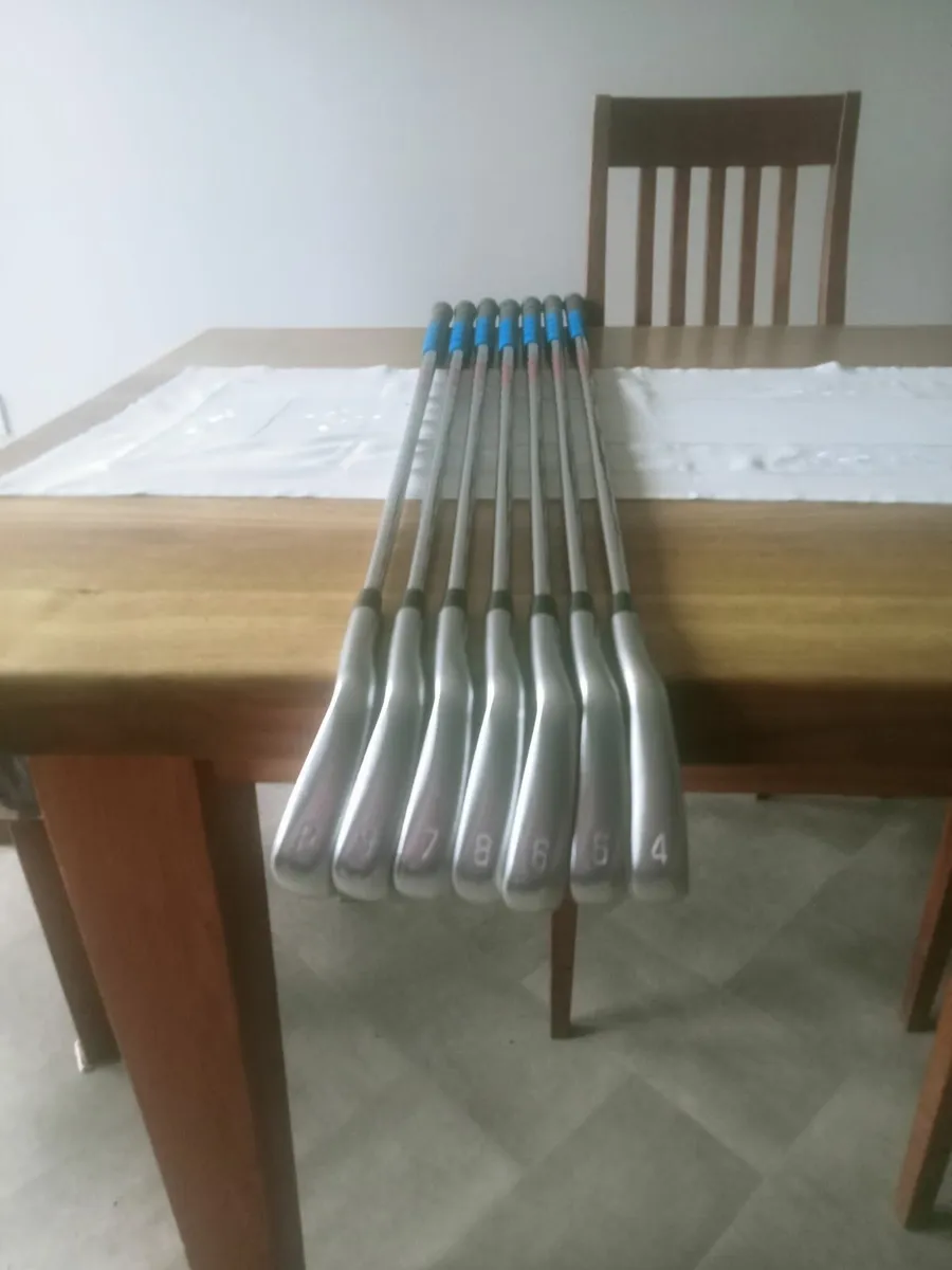 Mizuno jpx 900 forged 4/pw xstiff - Image 4
