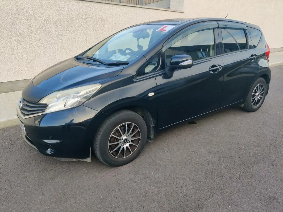 Nissan Note Automatic 2014 NCT: 10/2026. - Image 3
