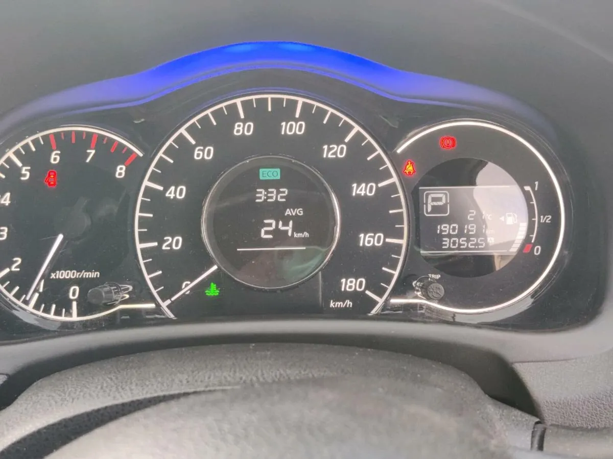 Nissan Note Automatic 2014 NCT: 10/2026. - Image 4