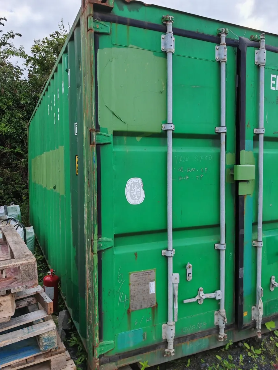 Shipping container - Image 2