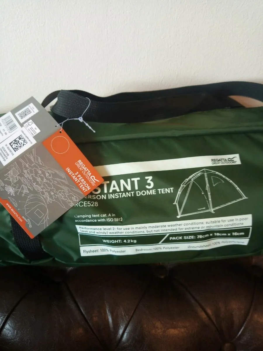 NEW. Regatta Camping Equipment Bundle - Image 1