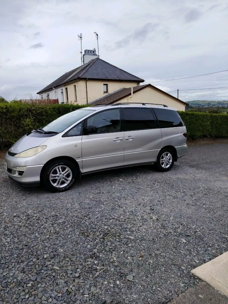Toyota Previa - Image 3