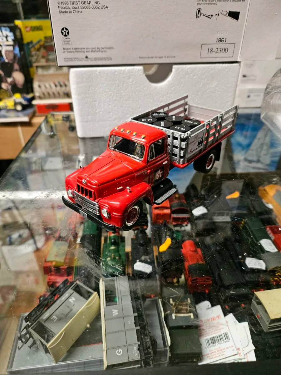 Corgi First Gear Texaco Truck 1.34 - Image 1