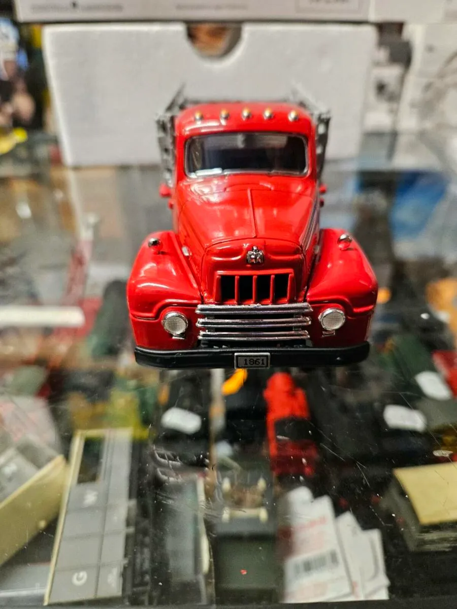 Corgi First Gear Texaco Truck 1.34 - Image 3