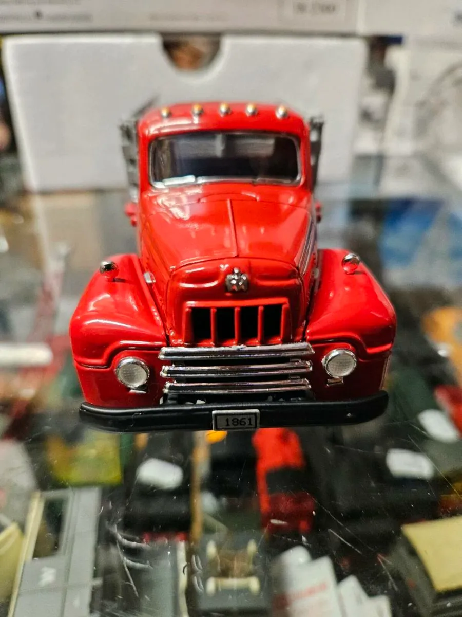Corgi First Gear Texaco Truck 1.34 - Image 4