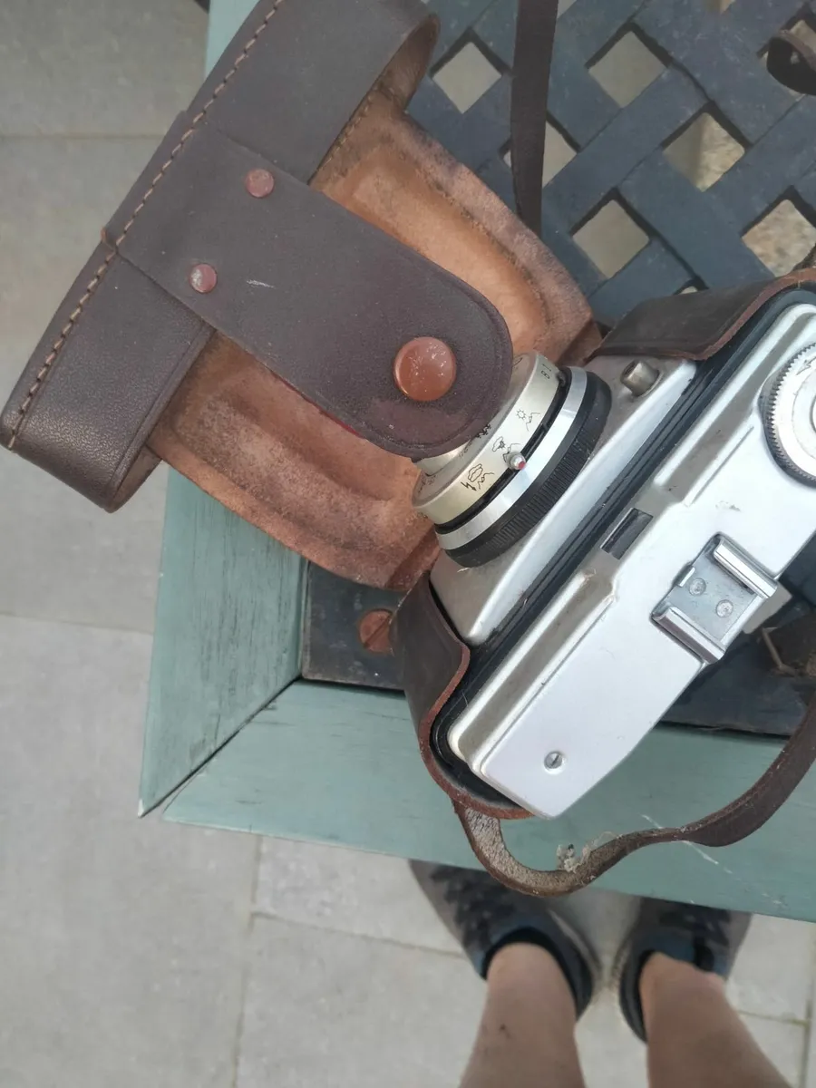 Vintage Camera - Image 1