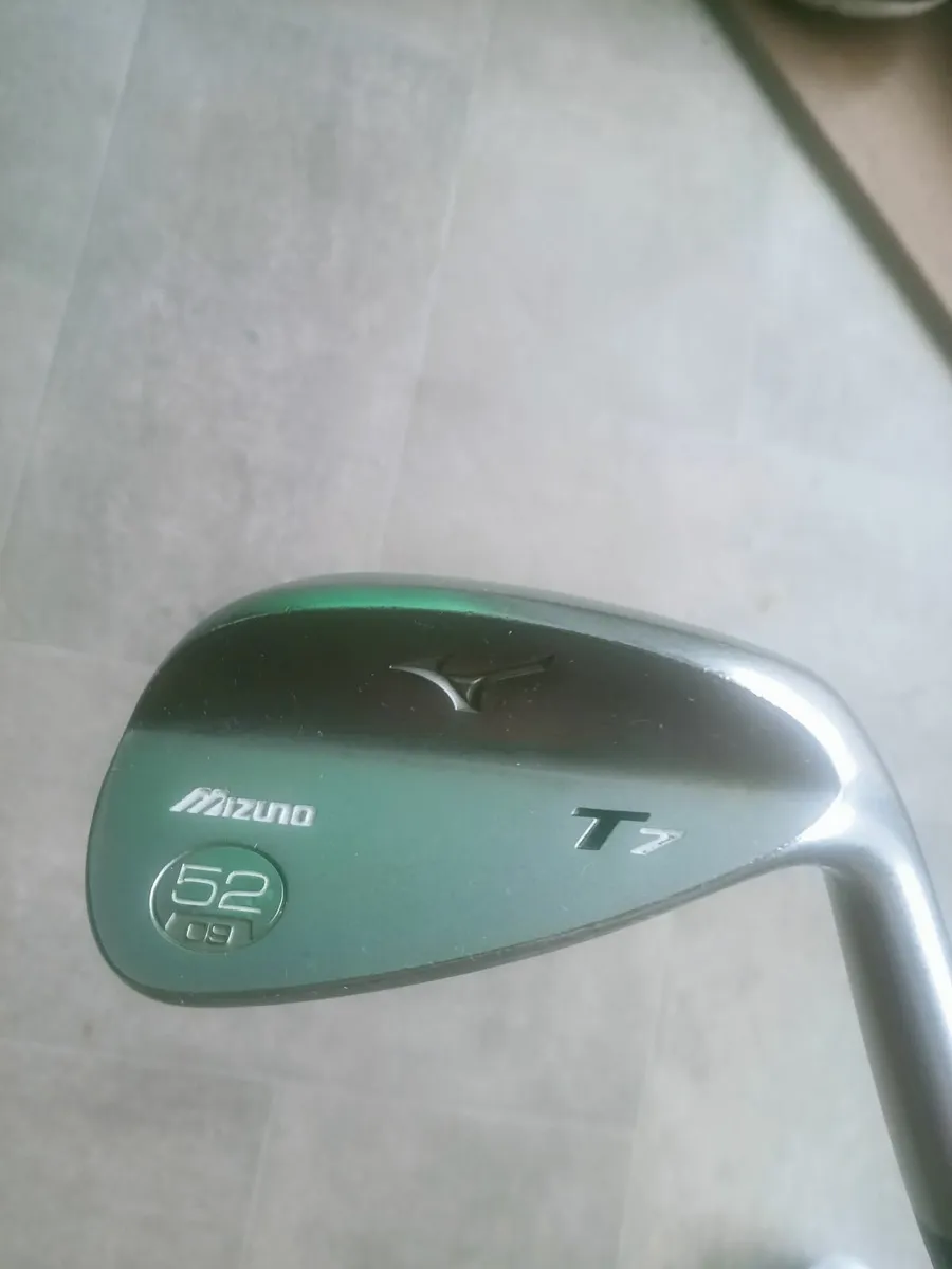 Mizuno T7 wedges. - Image 1