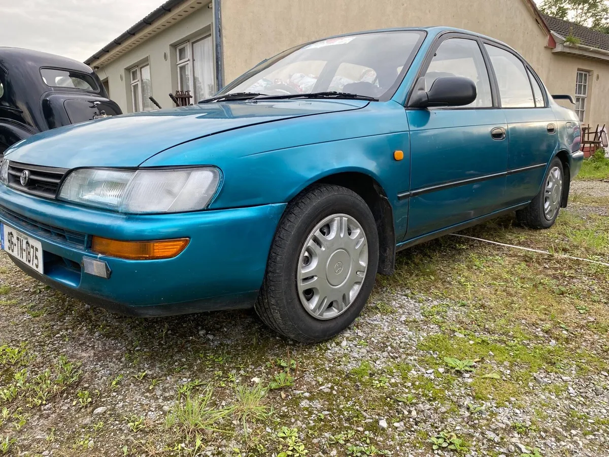1996 Toyota Corolla Xli & 2002 vw caddy - Image 3