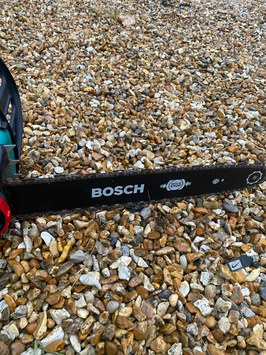 BOSCH AKE 40-18S Electric Chain Saw , Dundrum D16 - Image 2