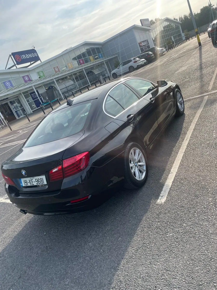 Car - Image 3