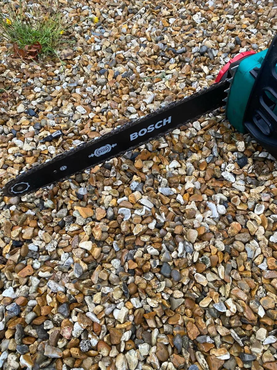 BOSCH AKE 40-18S Electric Chain Saw , Dundrum D16 - Image 4