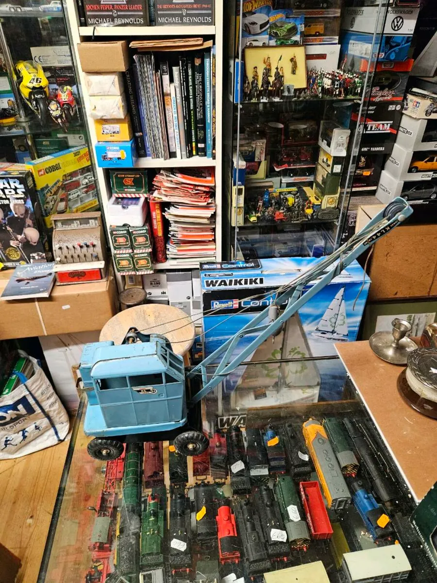 Vintage Triang Pressed Steel Crane - Image 1