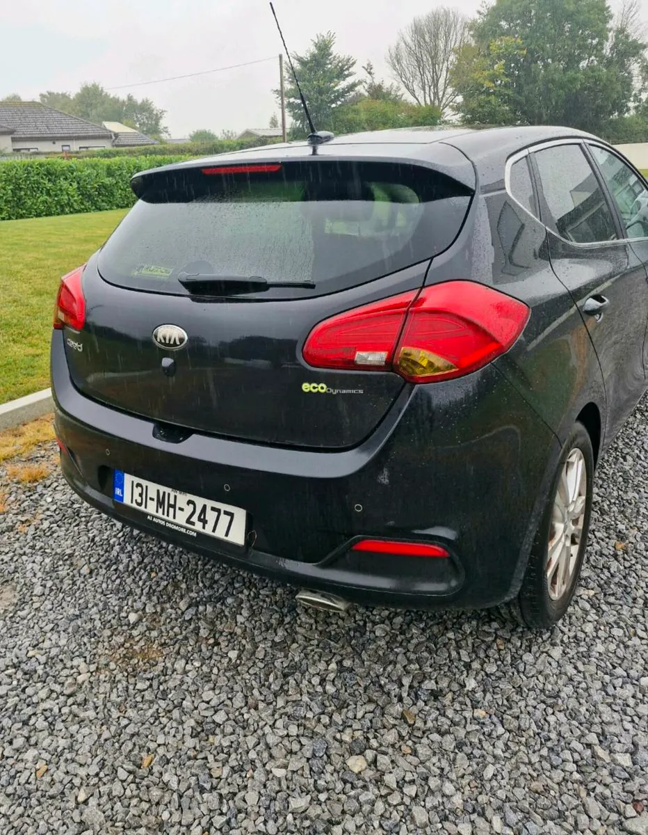 2013 KIA Ceed 3 High Spec & NCT passed July 25 - Image 4