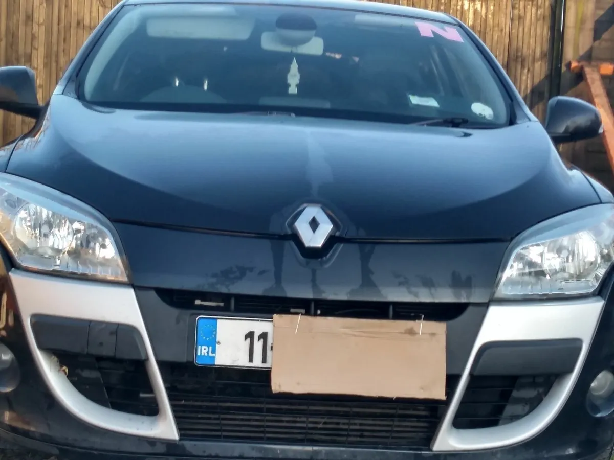 2011 Renault Megane Coupe Parts - Image 2
