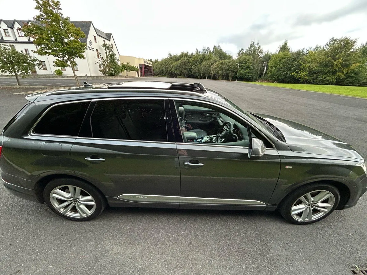 Audi Q7 S 3.0 diesel 7 seats sunroof - Image 2