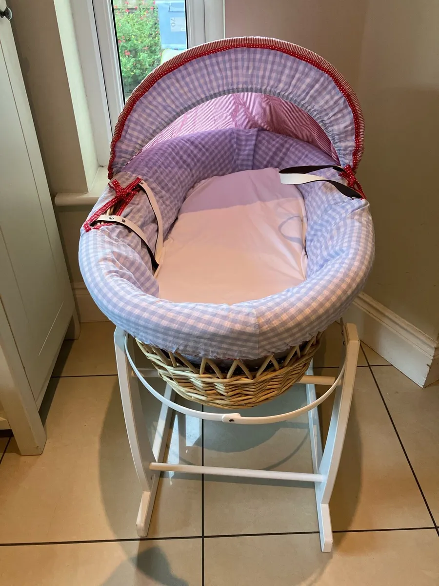 Baby Moses basket and stand, blue - Image 3