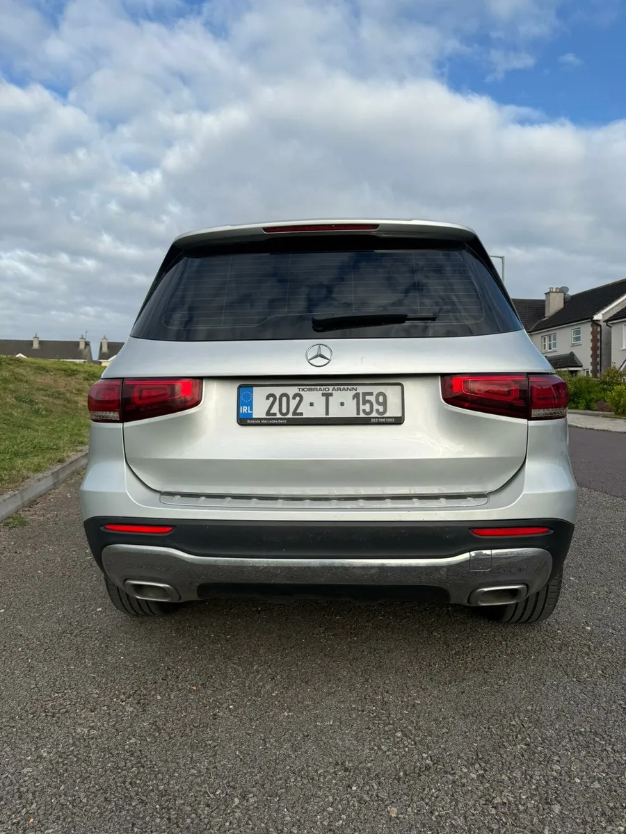 Mercedes-Benz GLB 200d - Image 4