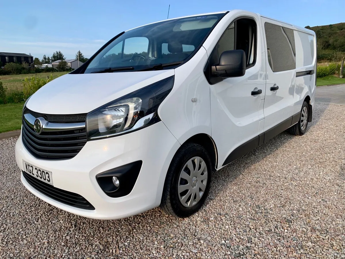 2018 Vauxhall Vivaro Crewcab - Image 2